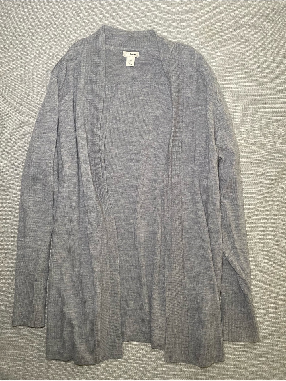L.L.Bean Cardigan Womens M Petite Gray 100% Merino Wool Open Front